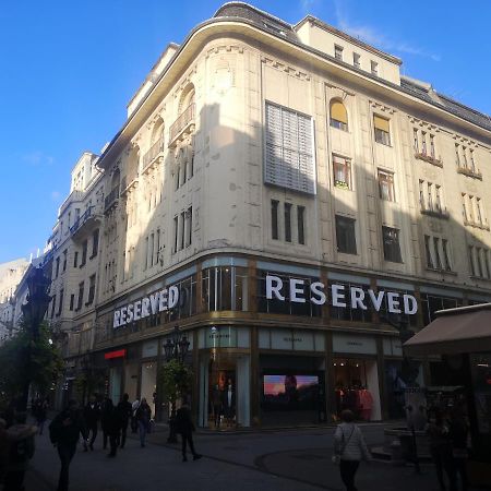 Central Apartman Budapest Eksteriør billede